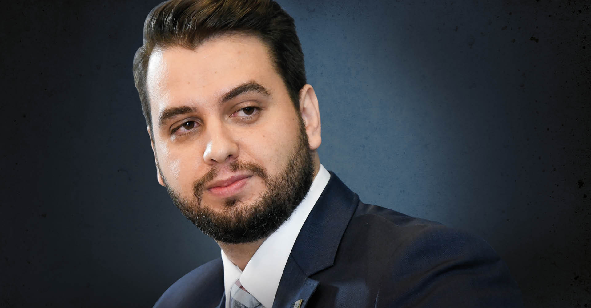O caso de Filipe Martins continua a revelar preocupantes questionamentos sobre provas, proporcionalidade e condições de prisão no Brasil